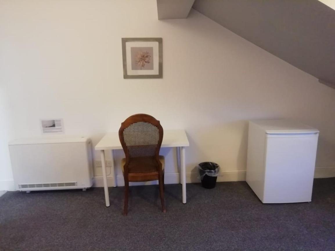 Bed & Breakfast Lodge-room-18